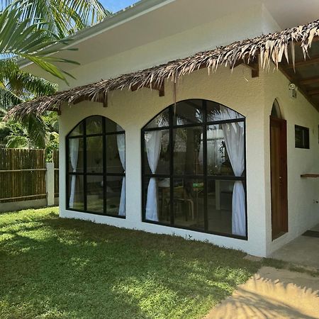Villa Pura Vida Apartments Siargao General Luna  Kültér fotó